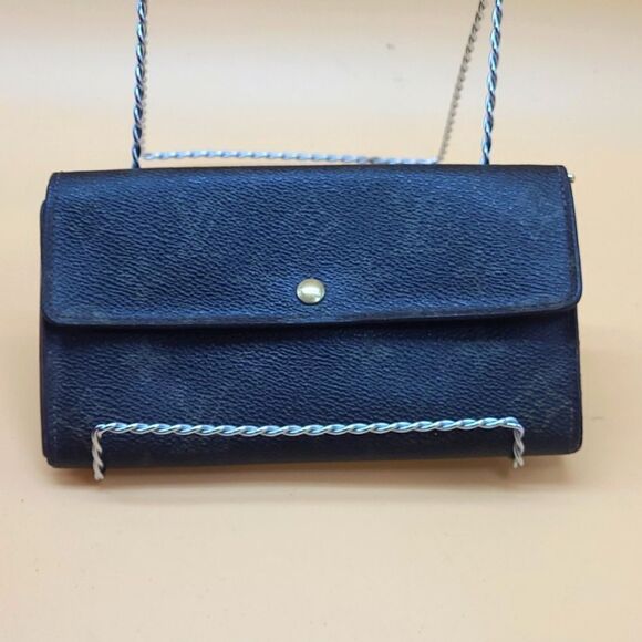 Authentic Louis Vuitton Monogram Wallet - Picture 1 of 10